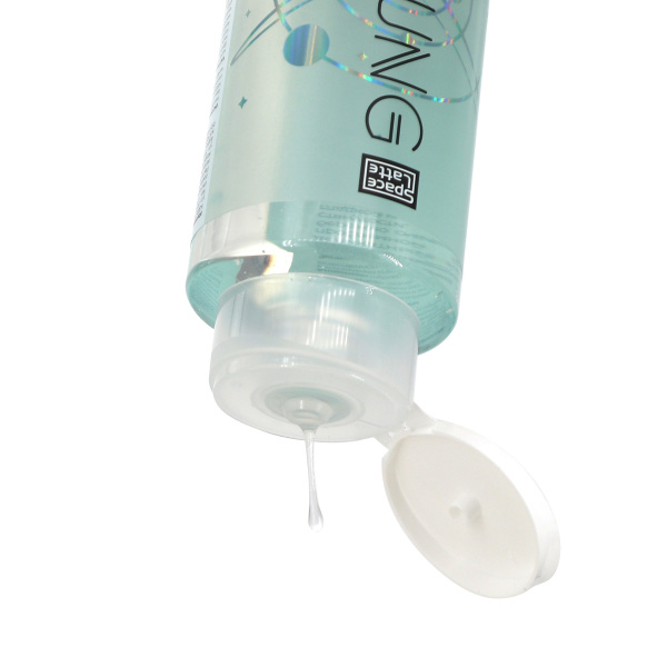 Space.latte YOUNG Гель для душа с цинком, 400 мл в интернет-магазине «Русская Косметика».